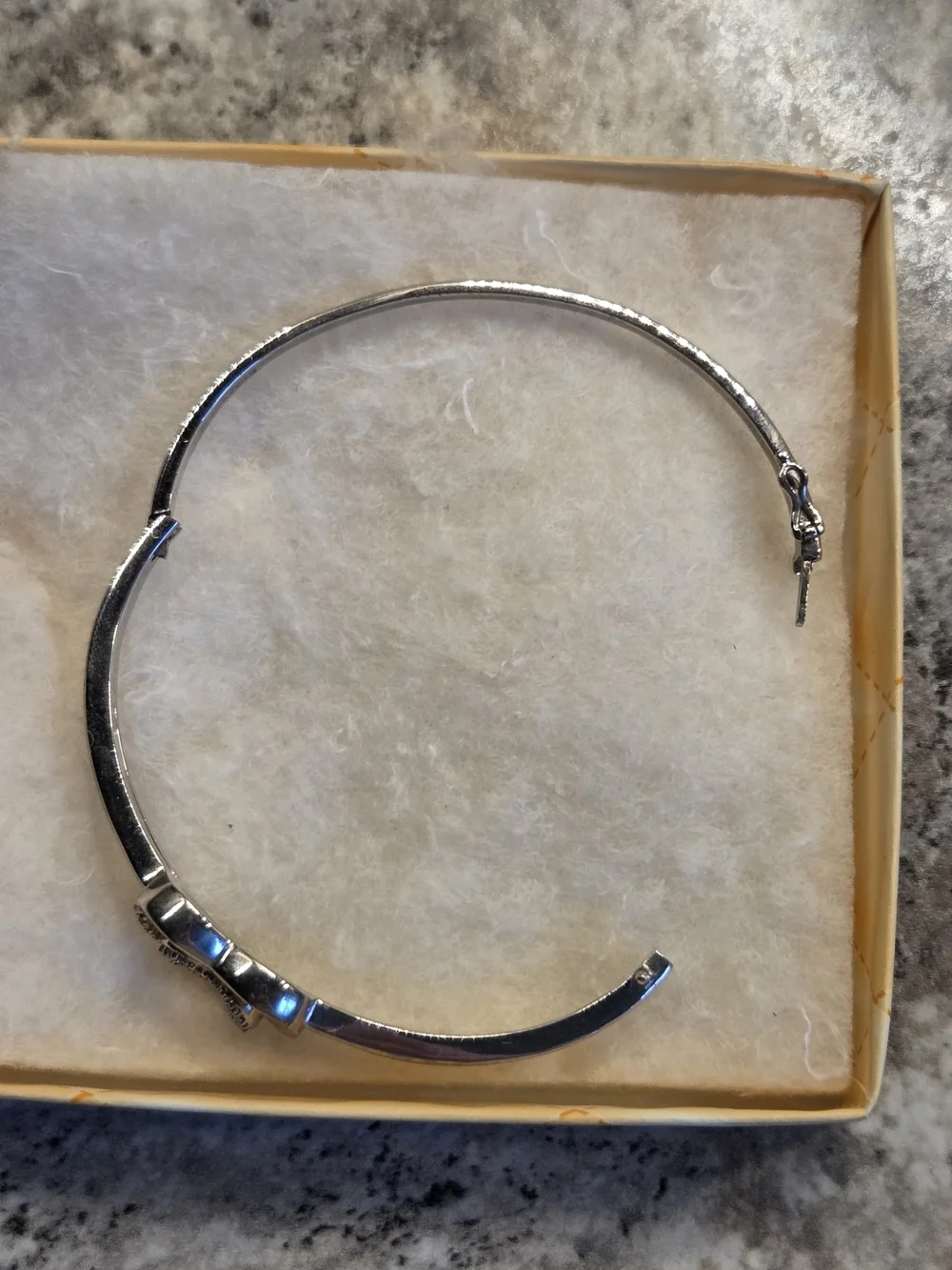 Zales Jewelers Heart Link Sterling Silver Bangle Bracelet- Gorgeous